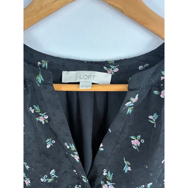 Ann Taylor LOFT Floral Print V Neck Flowy Blouse Size XS - Image 2