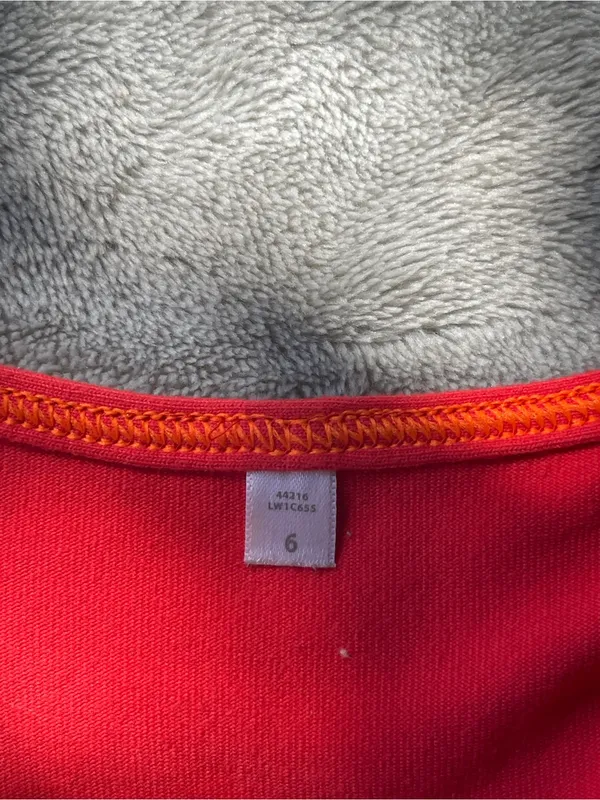 Lululemon tank top hip length red yoga Pilates gym outdoor activewear size 6 - Image 4