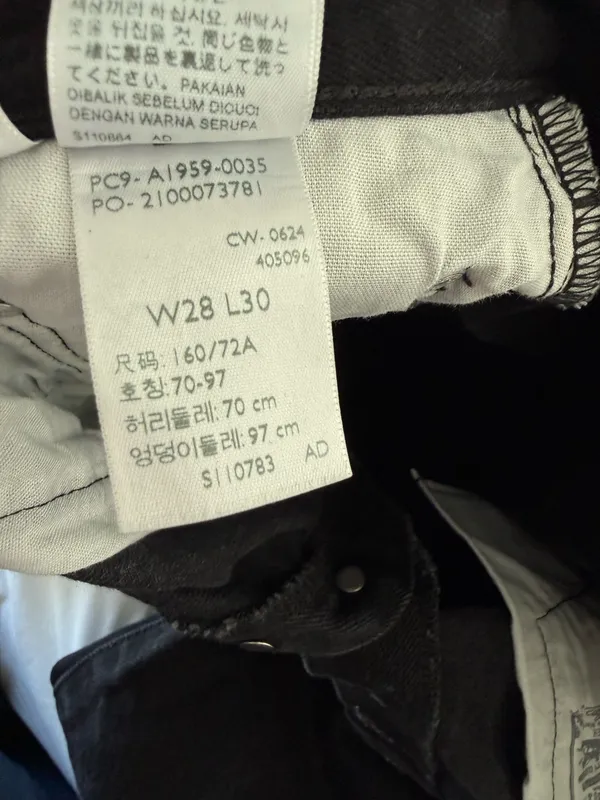 Levi’s 501 Jeans Women’s - Image 5
