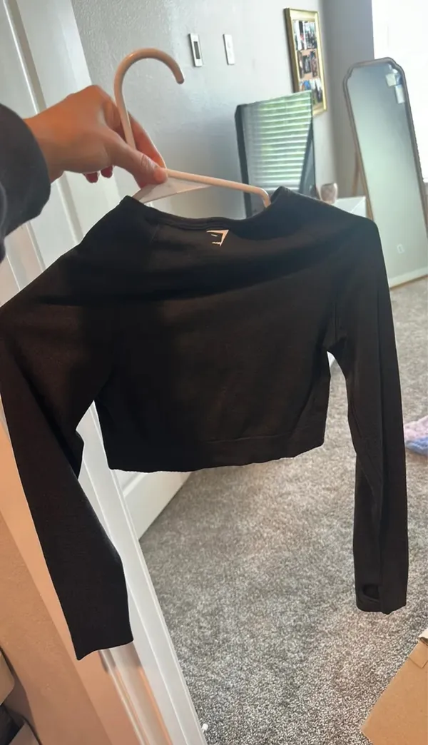 Gymshark Long Sleeve Top - Image 2