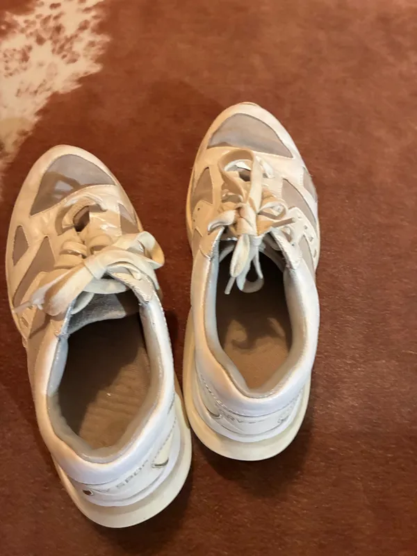 Tory Burch Sport tennis shoes size 7 Older style but they remind me of a newer style shoe - Image 5