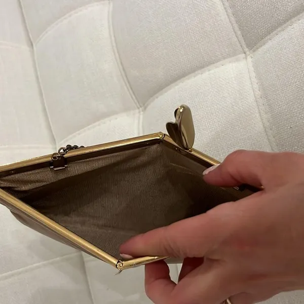 Vintage brown clutch is a beautiful clutch with minor signs of use. - Image 4