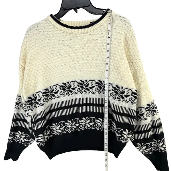 Vintage Rainbow Ridge Fair Isle Nordic Knit Sweater M Cream Black Cozy Chunky - Image 6