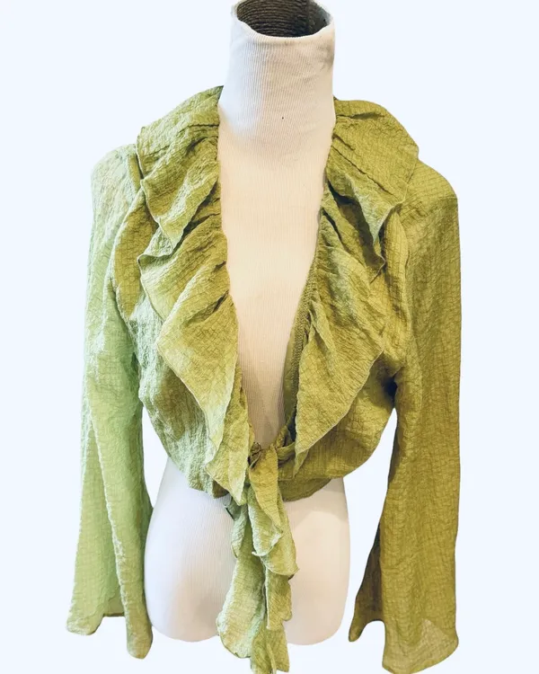 Princess Polly NWT PrettyLittleThing Green Ruffle Tie Front Top Blouse Cropped L 12 Chiffon - Image 2
