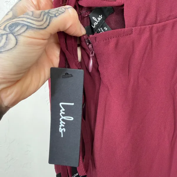 NEW Lulus Event Ready Burgundy Pleated Backless Lace-Up Sweeping Maxi Dress - Image 9