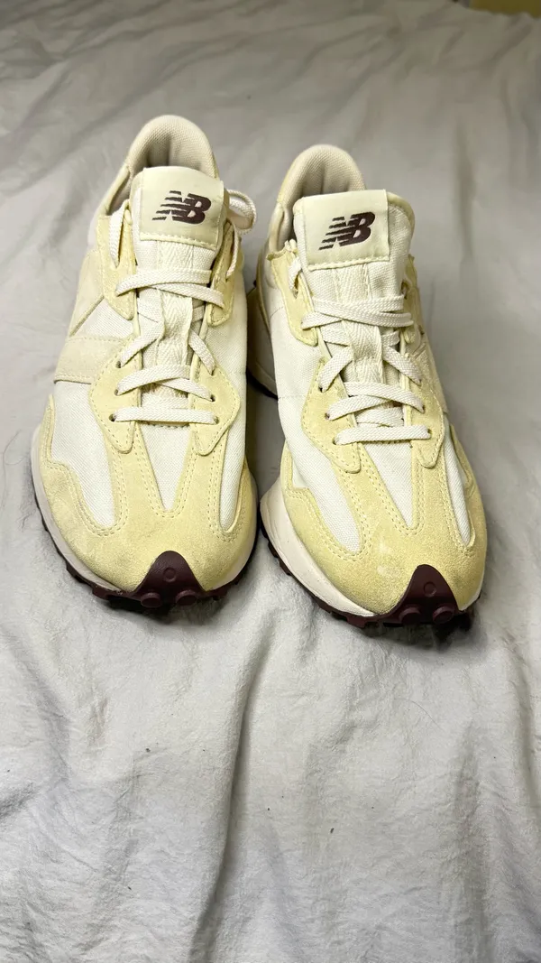 New Balance 327 Suede Women Sneakers Shoes Size 8.5 - Image 2