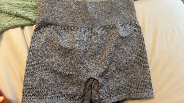 Gymshark Biker Shorts Seamless - Image 4