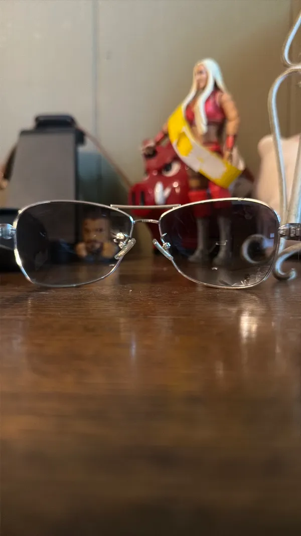 Coach Sunglasses - Image 3