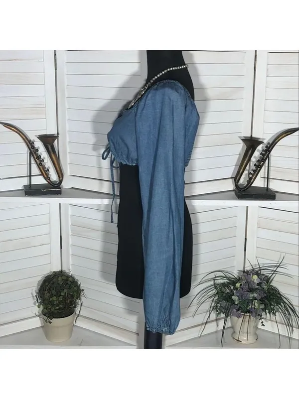 Forever 21 Chambray Blue Cropped Long Sleeve Top Small - Image 5
