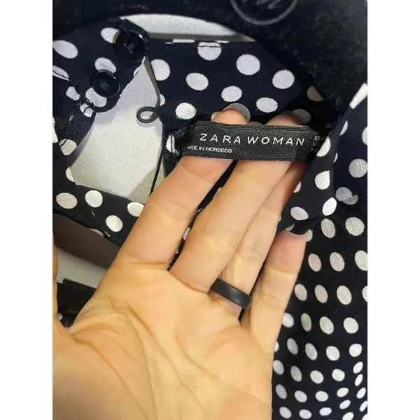 Zara Polka Dot Blouse Womens XS Black White Mock Neck Ruffle Short Sleeve Retro‎ - Image 3