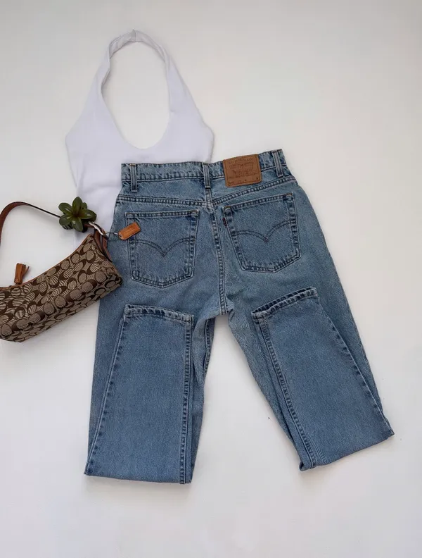 Levi’s Vintage Jeans 550 Relaxed - Image 3
