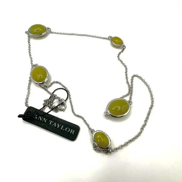 Ann Taylor silver tone and green asymmetrical station necklace New with tags - Image 2