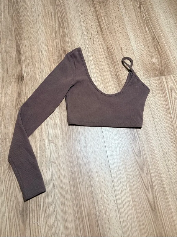 White Fox One Shoulder Long Sleeve Ribbed Crop Top Mocha Brown Womens XS - Image 2