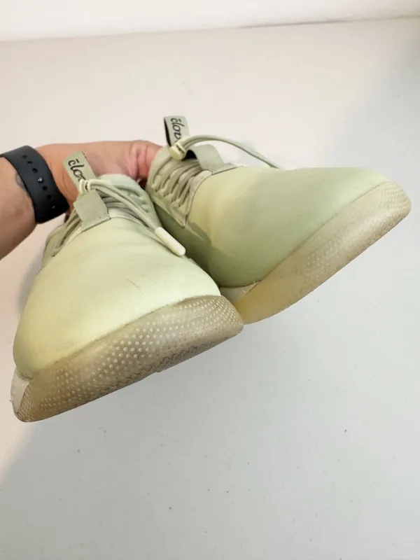 Clove Classic Sneakers Size 9 Limited Edition Sage Green Healthcare Nursing Shoe - Image 5