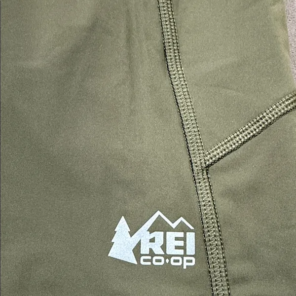 Rei co-op Swiftland training shorts size XS - Image 3