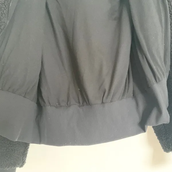 Alo Yoga Foxy Sherpa Jacket Black M - Image 7