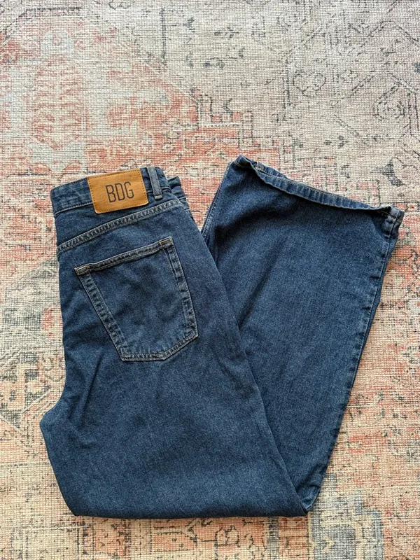BDG Kayla Low Rise Wide Leg Denim Jeans Size 30 - Image 6