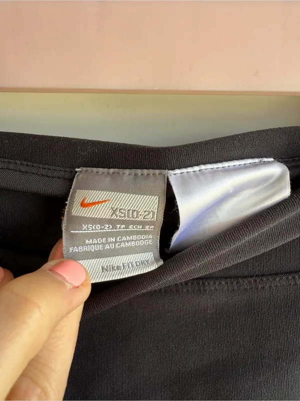 Nike y2k Black Athletic Skort with Subtle Logo xs - Image 3