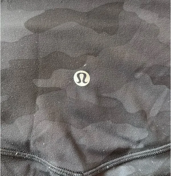 Camo Lululemon Leggings - Image 3