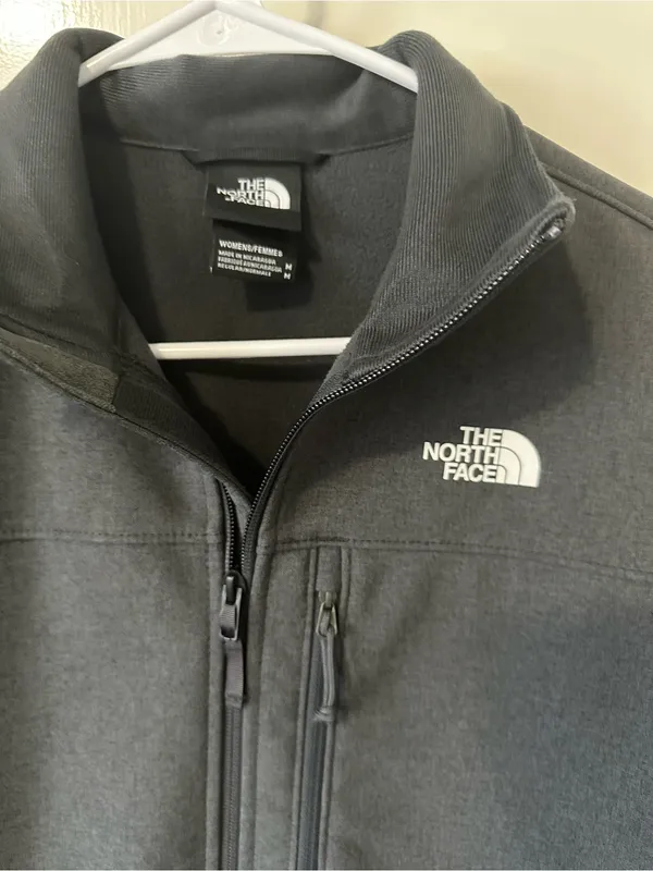 The North Face Women's Dark Gray Softshell Jacket - Image 7