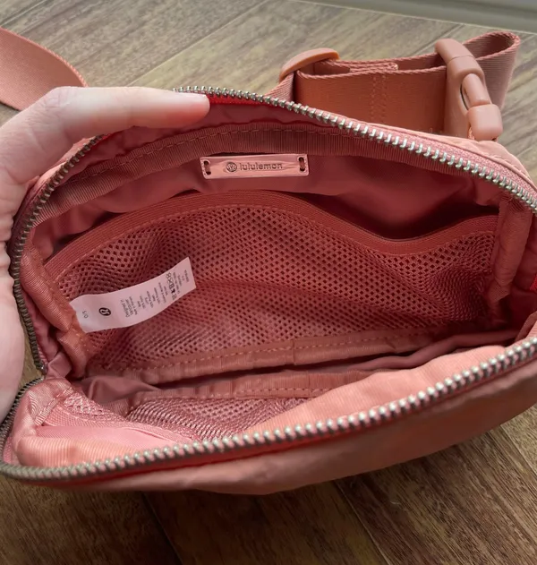 Lululemon belt bag - Image 7