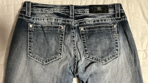 Miss Me Capri Jeans - Image 2