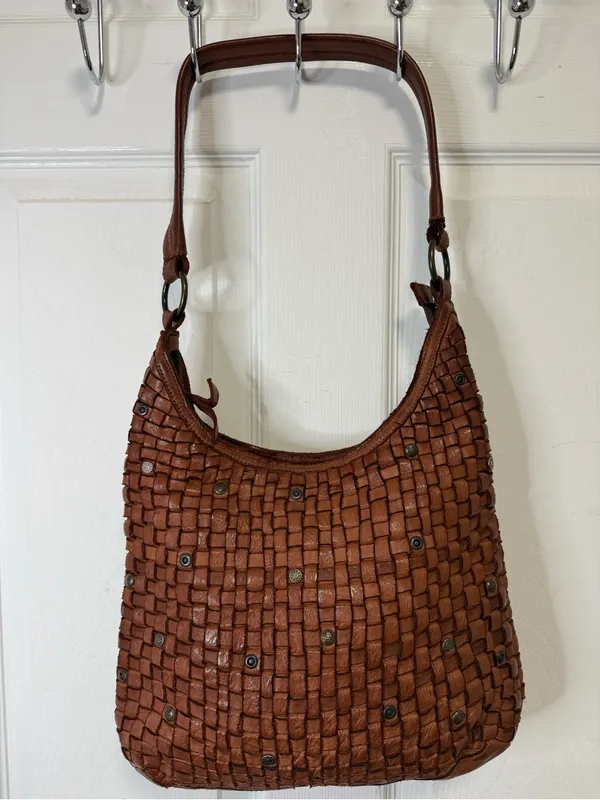 HARBOUR 2nd Braided leather shoulder bag Tuula model from in cognac color - Image 3