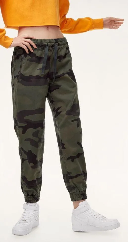 Aritzia TNA Camo Alix Pant - Image 2