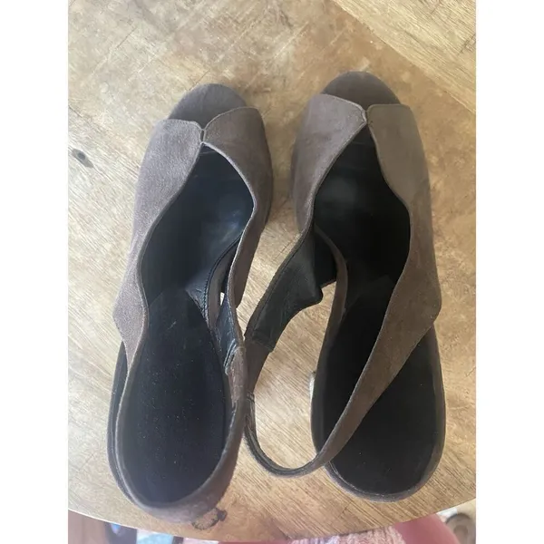 Pelle Moda Brown Suede Open-Toe with Strap, 4.5 Inch Heels Size 8.5 - Image 5