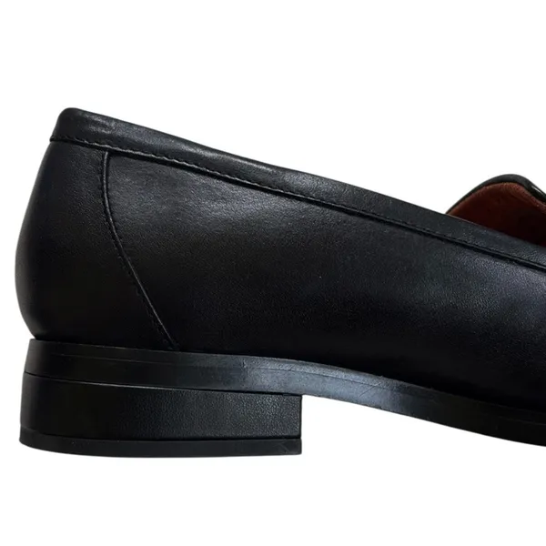Like New Vionic Leather Mizelle Chain Link Loafers Black Size 6 Retail $139.95 - Image 4