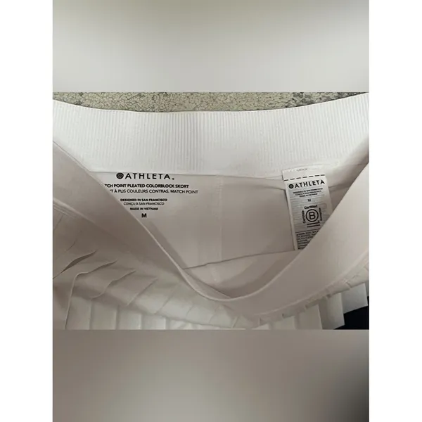 Athleta Match Point High Rise Pleated Colorblock Skort White Navy M NWT - Image 5