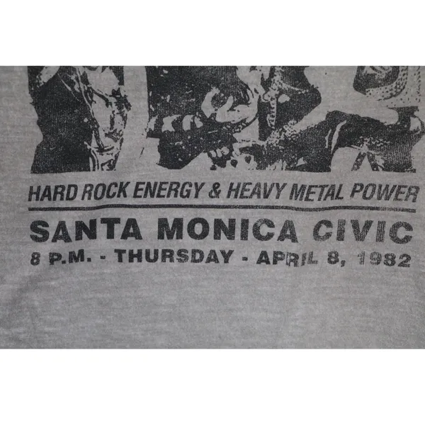 Motley Crue Santa Monica Vintage T-shirt - Image 8
