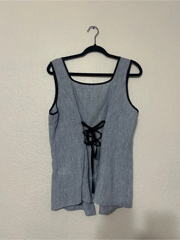 SheIn Blue Tank Top with Black Trim and Buttons - Image 3