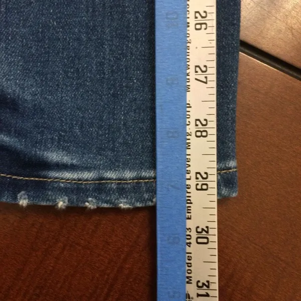 Kancan maternity jeans size 9/29 distressed Blue - Image 5