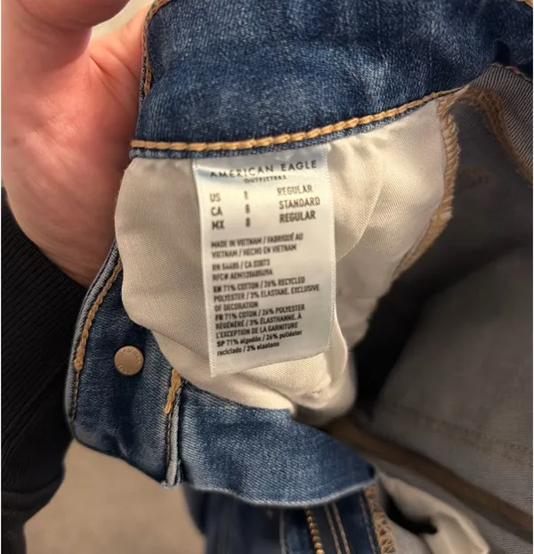 American Eagle Jeans Next Level Stretch High-Rise Jegging - Image 4