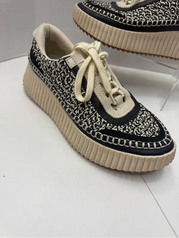 Dolce Vita Dolen Platform Sneakers in Black and White Woven Fabric size 9 - Image 9
