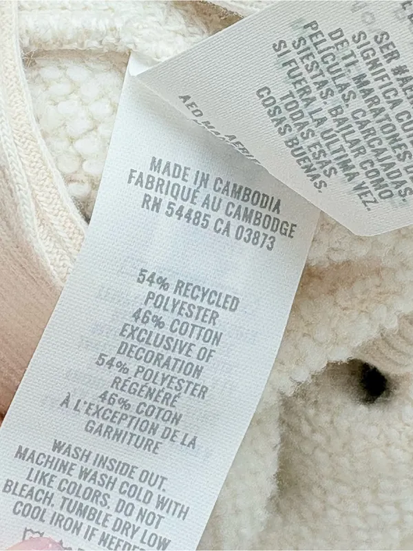 Aerie Cream Women's Relaxed Crewneck Sweatshirt Small - Image 5