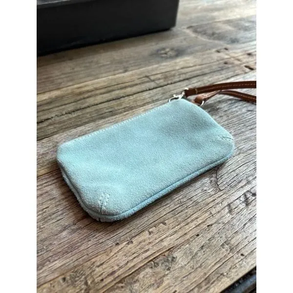 Gap vintage suede baby‎ blue wristlet - Image 2