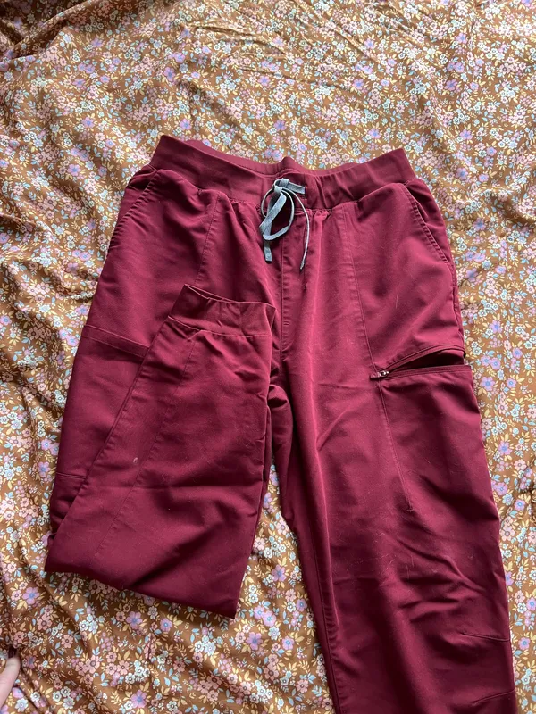 Wine red woman’s scrub set with jogger pants - Image 3
