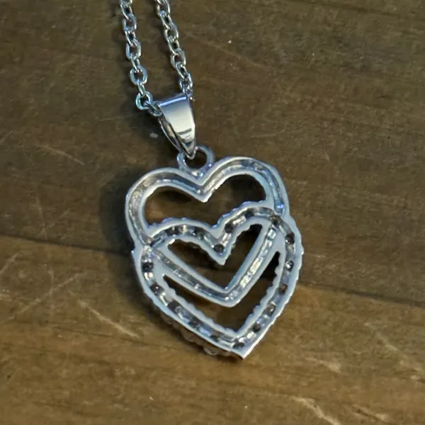 Vintage silver tone cubic zirconia double heart pendant necklace - Image 4
