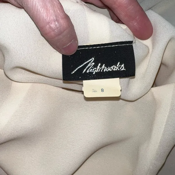 Elegant Vintage 1980s Nightworks Embroidered Mother of the Bride Dress! - Image 7