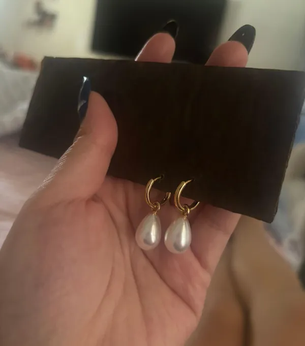 Gorjana 14k Gold plated Rice Pearl Huggie Earrings - Image 2