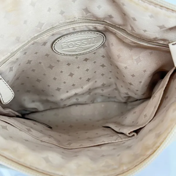 Fossil Cream Pebbled Leather Crossbody Bag Organizer Purse Off White - Image 4