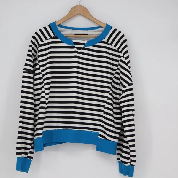 Merokeety Striped Sweatshirt XL Blue Trim Notched V-Neck Pullover Black White - Image 2