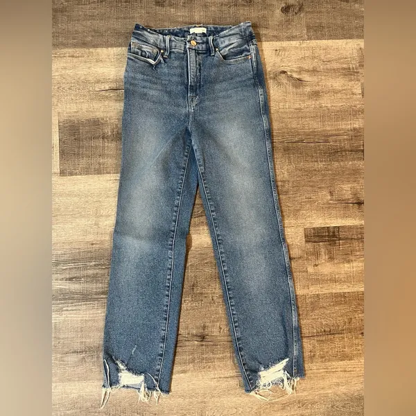 GOOD AMERICAN Good Curve Straight Leg Jeans in Blue 313 - Image 4