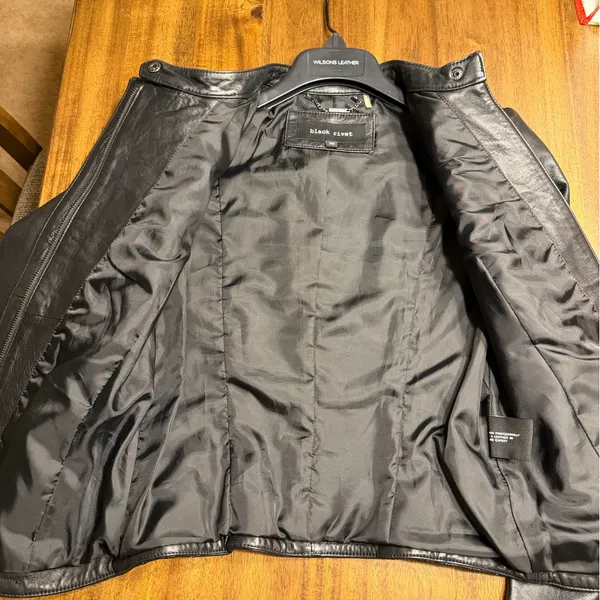Wilsons Leather Quilted Black Women's Jacket - Image 4