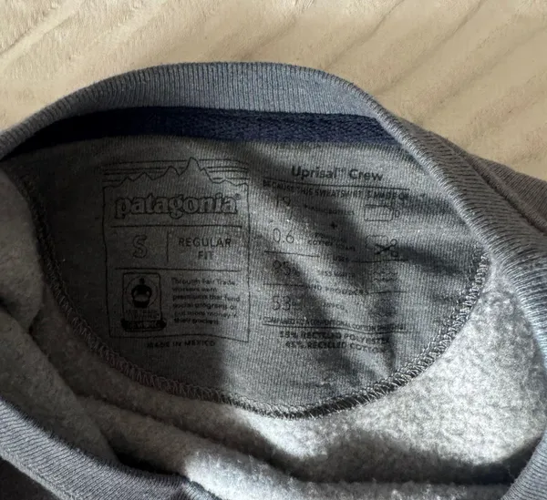 Patagonia Sweatshirt - Image 3