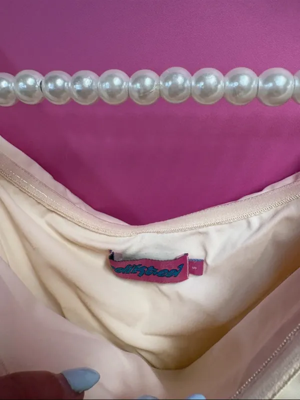 Edikted off the shoulder cream top small - Image 2