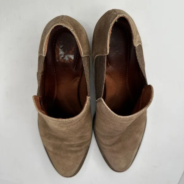 Born Suede Ankle Booties Size 10 Womens Taupe Chelsea Block Heel Shootie Western - Image 5
