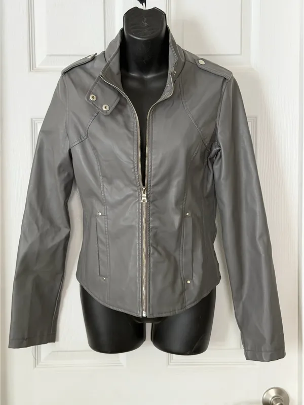 Therapy gray moto jacket Size M - Image 5
